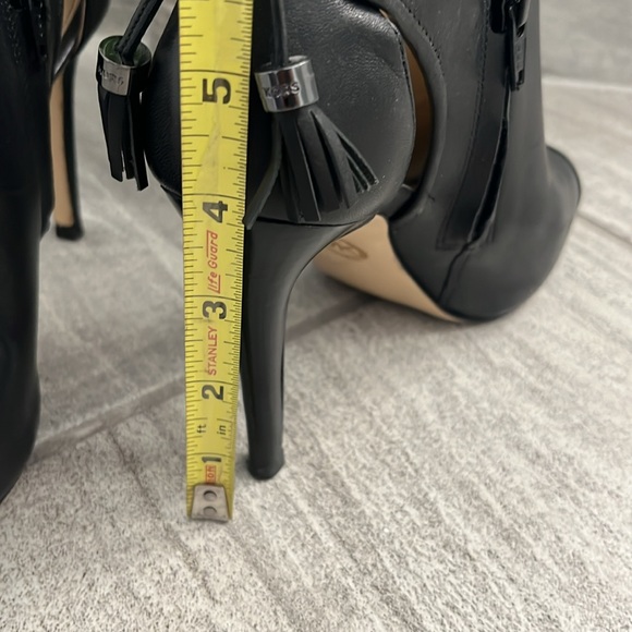 Michael Kors black leather heels - Picture 8 of 8